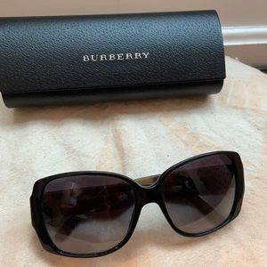 Burberry sunglasses